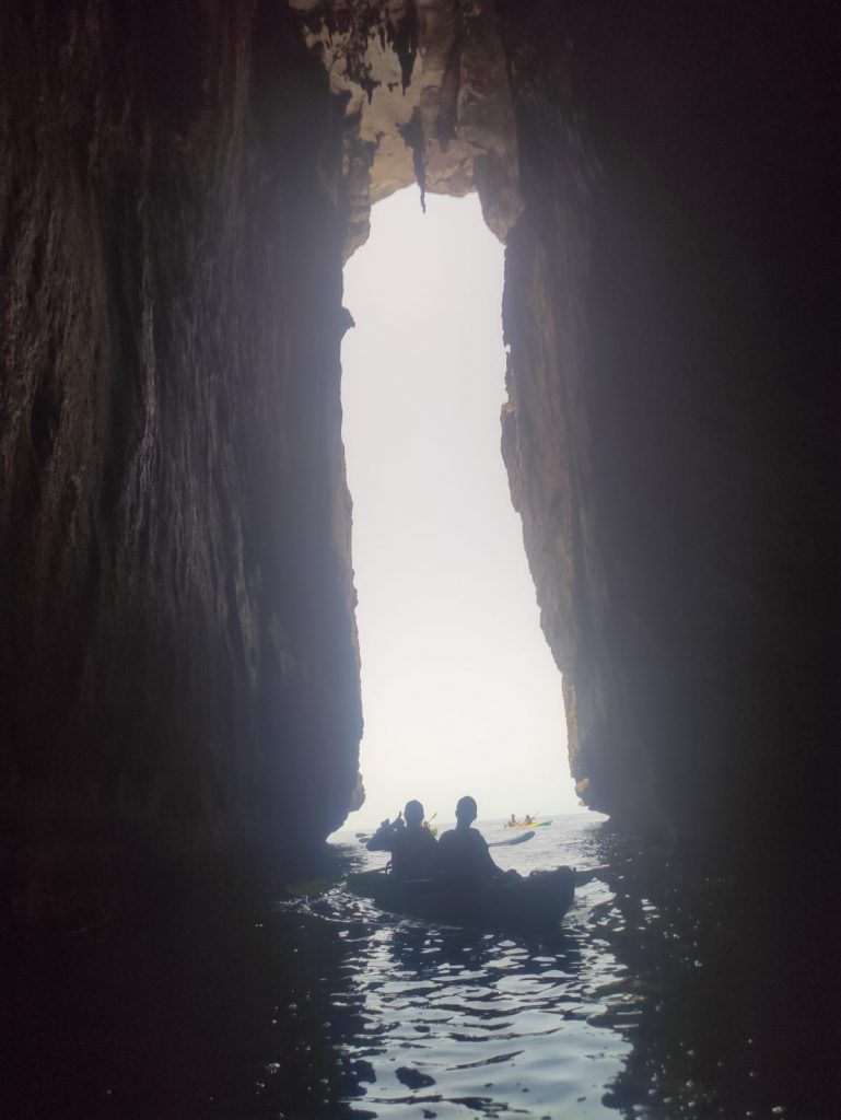 Kayak cuevas